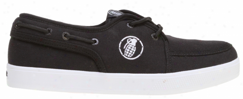 Grenade Standard Isshoe Shoes Black