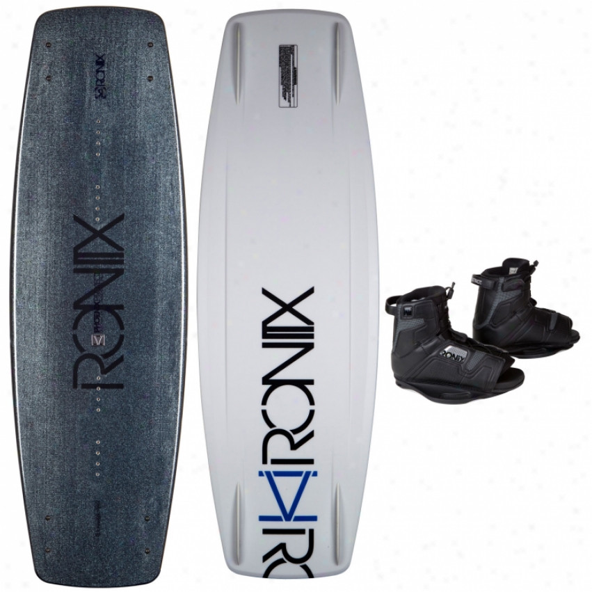 Ronix Phoenix Project Wakeboard 137 W/ District Boots