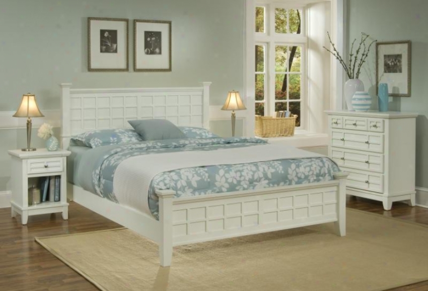 p3c Queen Size Bed With Night Stand And Chest In Pure Finish