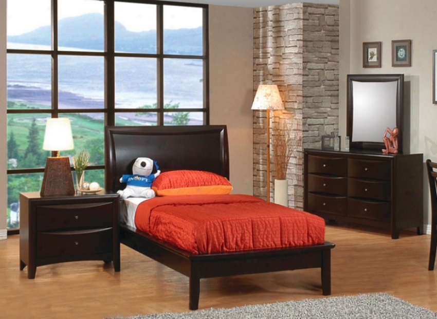 4pc Full Size Platform Bedroom Set In Cappuccino Finish