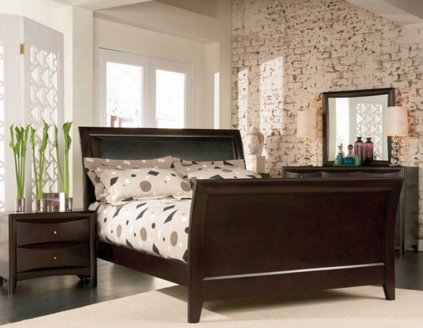 4pc King Size Sleigh Bedroom Set In Cappuccino Finish