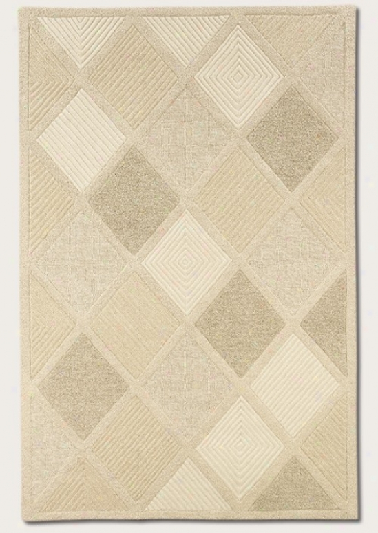 5'6&quot X 8' Area Rug Hand Crafted Diamond Pattern In White