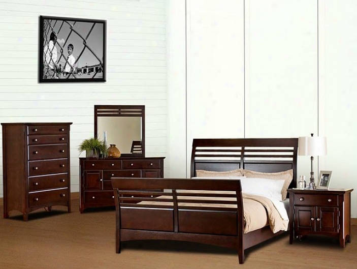 5pc Queen Size Bedroom Set In Walnut Veneer Finish