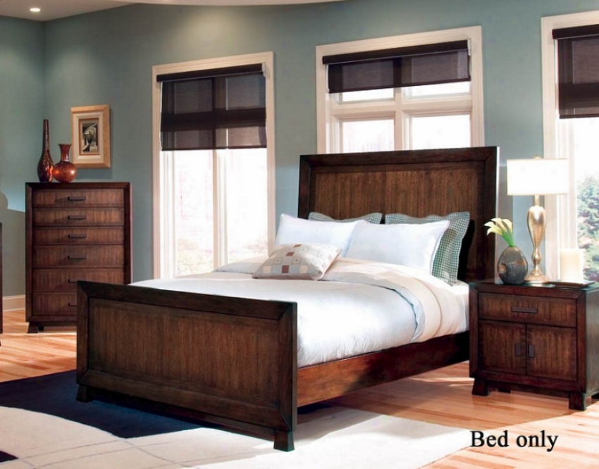 Capifornia King Size Bed In Rich Brosn Finish