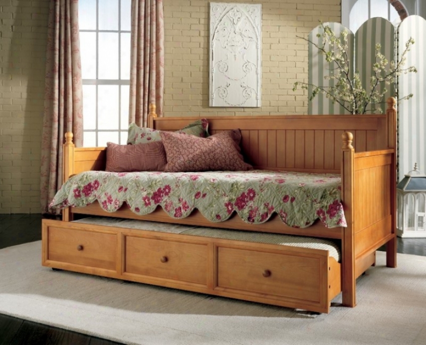 Casey Ii Daybed With Trundle - Craftsman Design In Honey Maple Finish