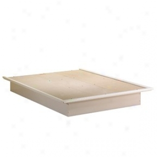 Contemporary Style Pure White Finish Platform Bed 60&quot & Moulding