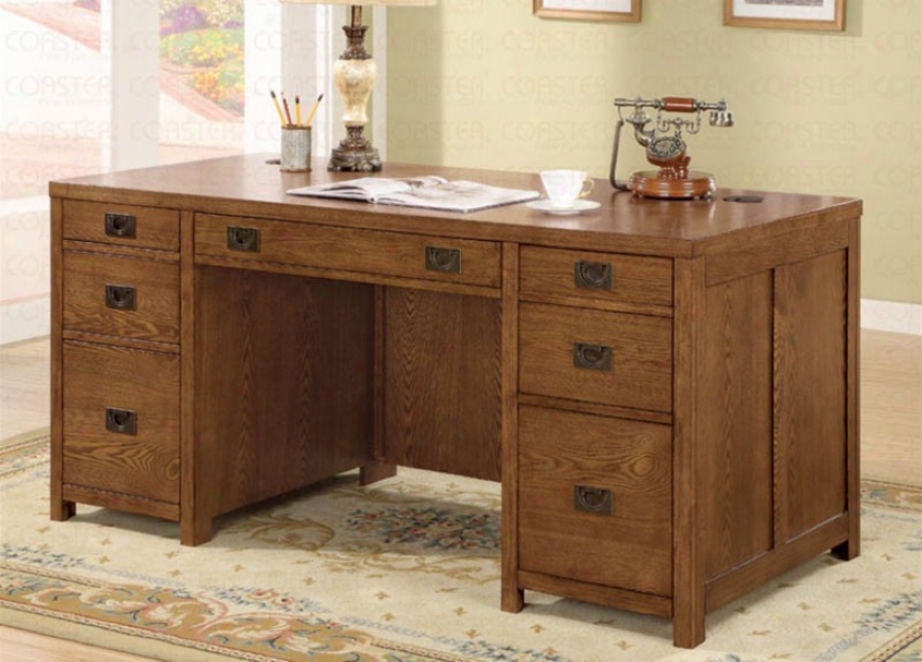 Executive Desk With Sleek Lines In Oak Finish