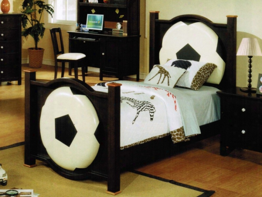 Full Bigness Bed With Soccer Design In Espresso Finihs