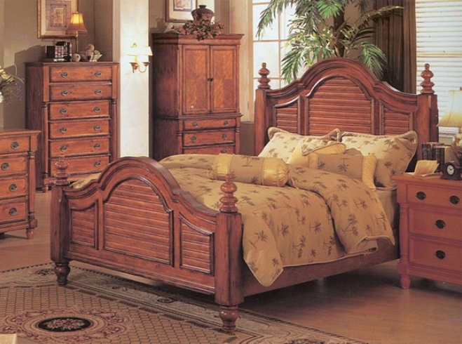 Heritage Collection Brown Finish Wood California King  Size Bed