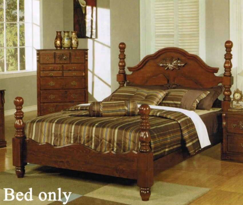 King Size Bed With Four Posts In Walnut Finish