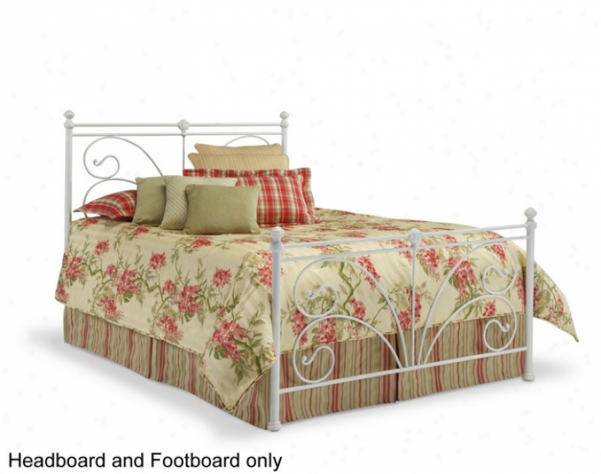 King Size Metal Headboard And Footboard - Vineland Traditional Manner In Antique White Finish