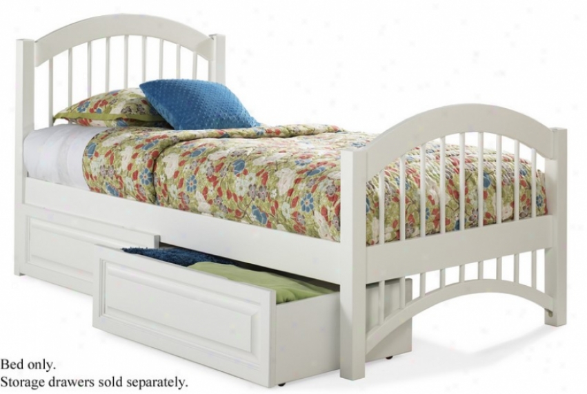 King Size Windsor Style Platform Bed With Footboard White Finish