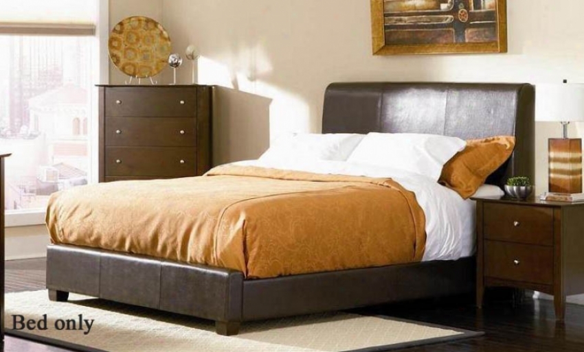 Queen Size Bed In Brown Bycast Leather