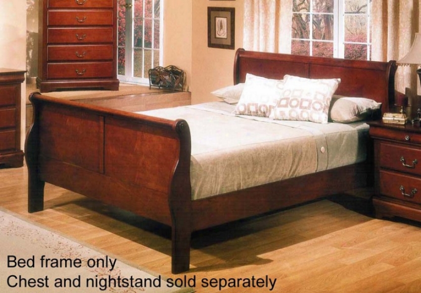 Queen Size Sleigh Bed With Traditional Style Design In Brown Chrrry Finish