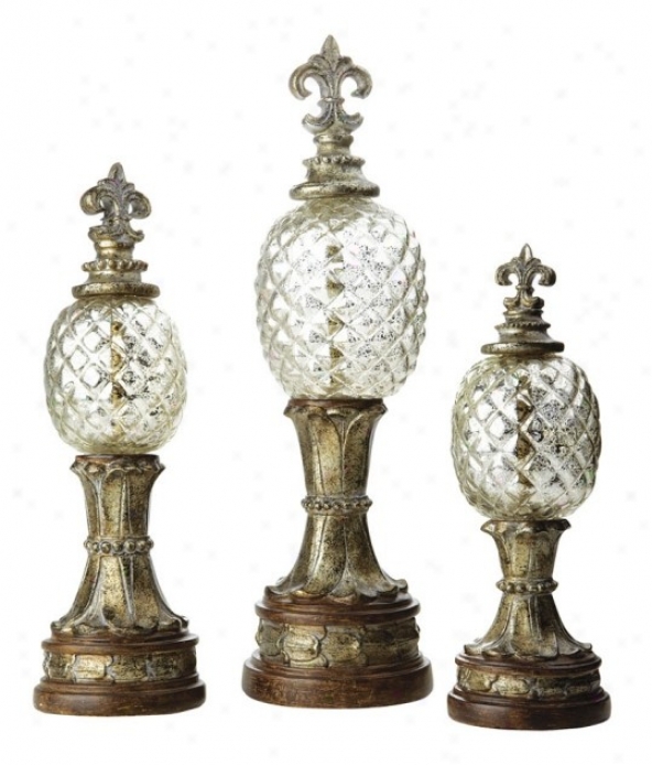 Set Of 3 Pineapple Finials In Vintage Champagne Finish