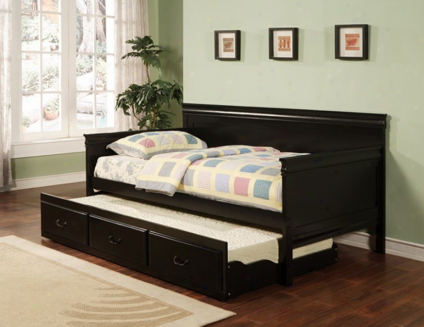 Tracitional Style Black Finish Daybed With Trundle