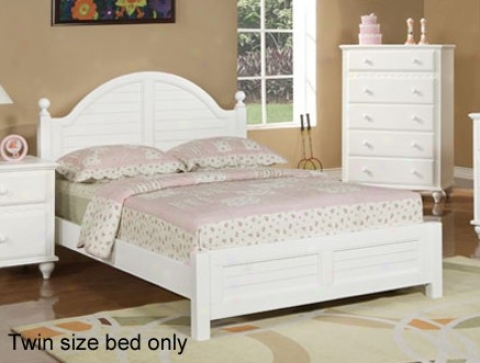 Twin Size Kids Bed Cottage Style In White Finish