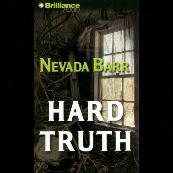 Hard Truth: An Anna Pigeon Mystery