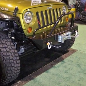 Stubby Winch Bumper With D-rings Without Brush Guard