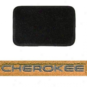 Ultimat Rear Cargo Mat Black With Silver Cherokee Logo