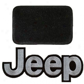 Ultimat Rear Cargo Mat Black With Silver Jeep Logo