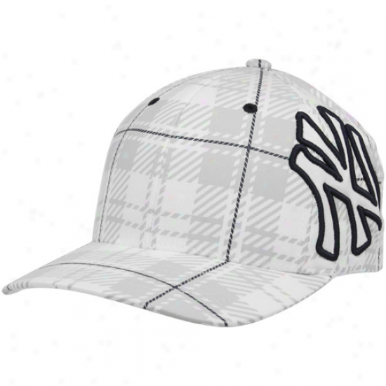 '47 Brand New York Yankees White Provoker Closer Flex Fit Hat