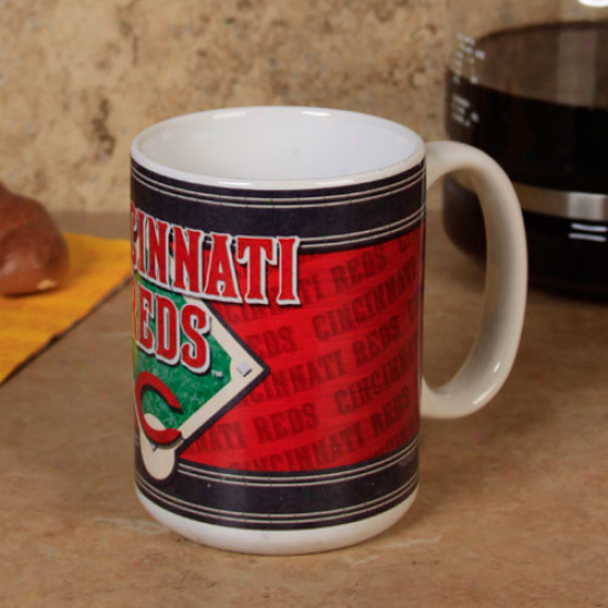 Cincinnati Reds 15oz. Sublimated Ceramic Mug