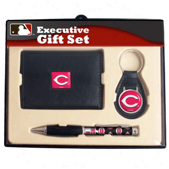 Cincinnati Reds Executive Wallet, Key Fob & Pen Gift Set