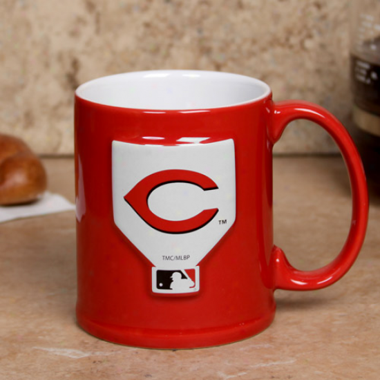 Cincinnati Reds Red 11oz. Ceramic Sculpted Mug