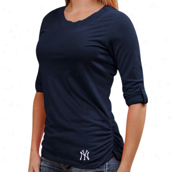 Cutter & Buck New York Yankees Ladies Fellowship Three-quarter Sleeve Premium T-shirt - Navy Blue