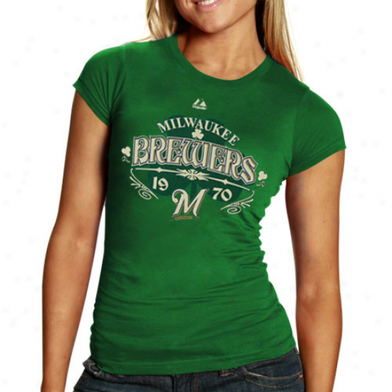 Majestic Milwaukee Brewers Ladies Kelly Green Clover Contender T-shirt