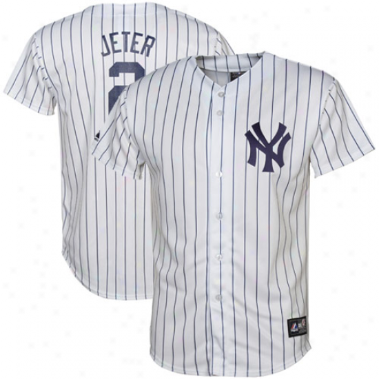 Majestic New York Yankees Derek Jeter Youth Replica Jersey - White