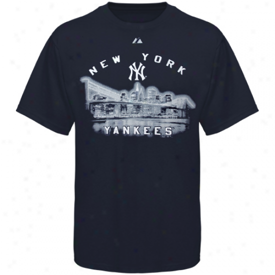 Majestic New York Yankees Navy Blue Big City Dreams T-shirt