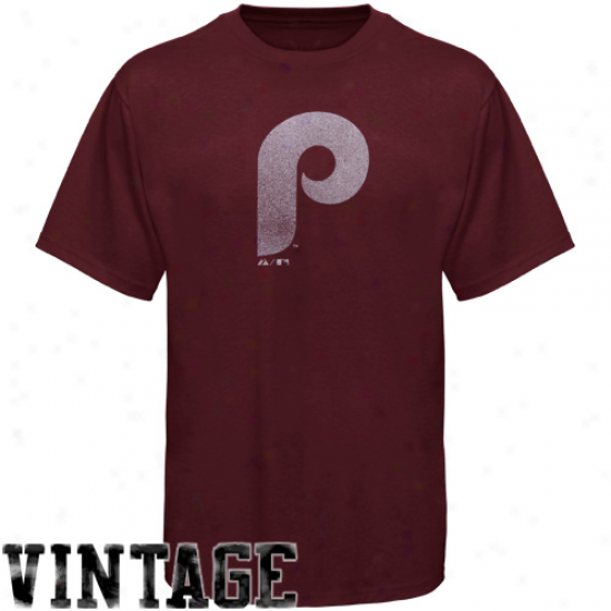 Majestic Philadelphia Phillies Modern Fit T-shirt - Maroon