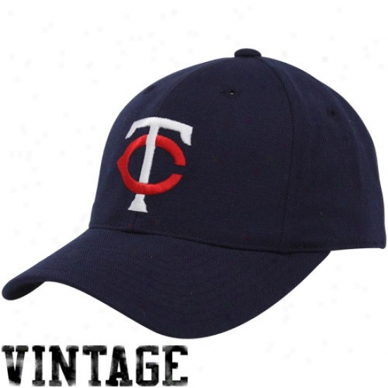 Minnesota Twins Navy Boue 1968-91 Throwback Cooperstown Fitted Hat