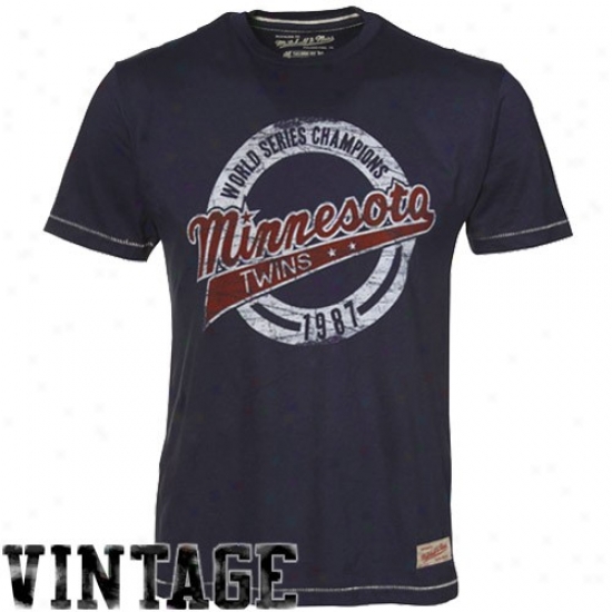 Mitchell & Ness Minnesota Twins Navy Blue Retro Cooperstown Premium T-shirt-