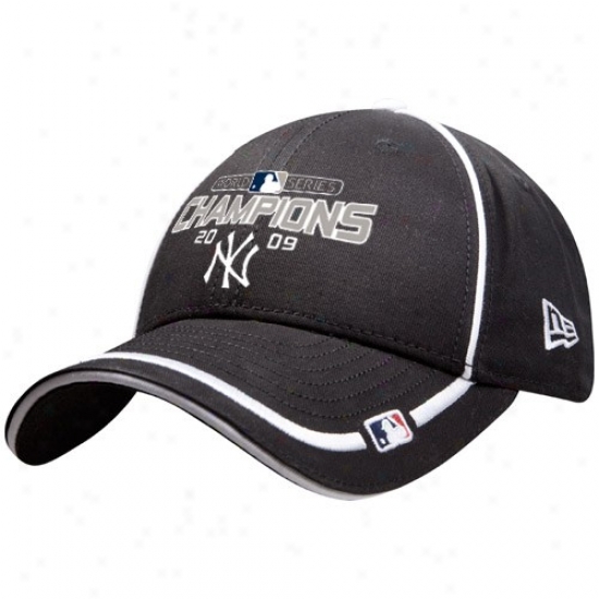 New Era Just discovered York Yankees Black 2009 World Succession Champions Wool Blend Trophy Structured Adjustable Hat