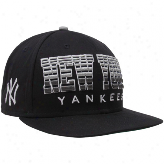 New Er aNew York Yankees Navy Blue Fade 9fifty Snapback Adjustable Hat