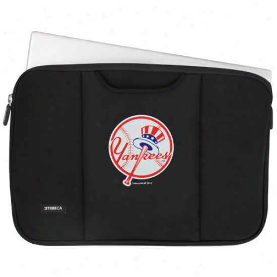 New York Yankees Black 15'' Laptop Breathe Sleebe