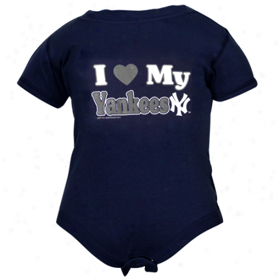 New York Yankees Infant Navy Blue I Heart My Team Creeper