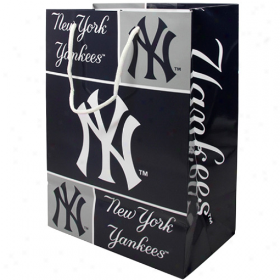 New York Yankees Mrdium Gift Bag