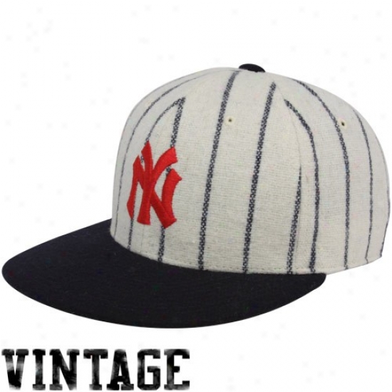 New York Yankees Natural Pinstripe 1915 Throwback Cooperstown Fitted Hat