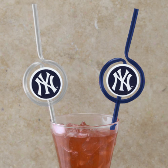 New York Yankees Team Sips Straws