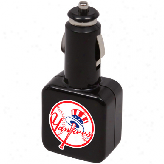 New York Yankees Twin Usb Car Charger