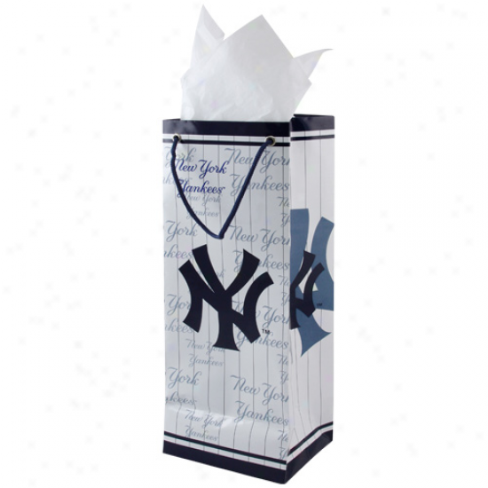 New York Yankees White Bottle Gift Bag