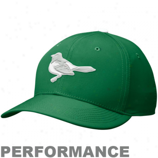Nike Baltimore Orioles St. Patrick's Day Adjuetable Performance Hat - Kelly Unripe