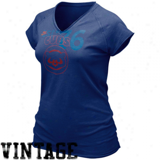 Nike Chicago Cubs Ladies Navy Blue Cooperstown Bases Loaded V-neck T-shirt