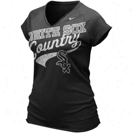 Nike Chicago White Sox Ladies Black 2011 Bases Loaded V-neck T-shirt