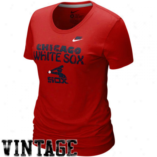 Nike Chicago White Sox Ladies Red Dugout Logo Vintage Tri-blend T-shirt