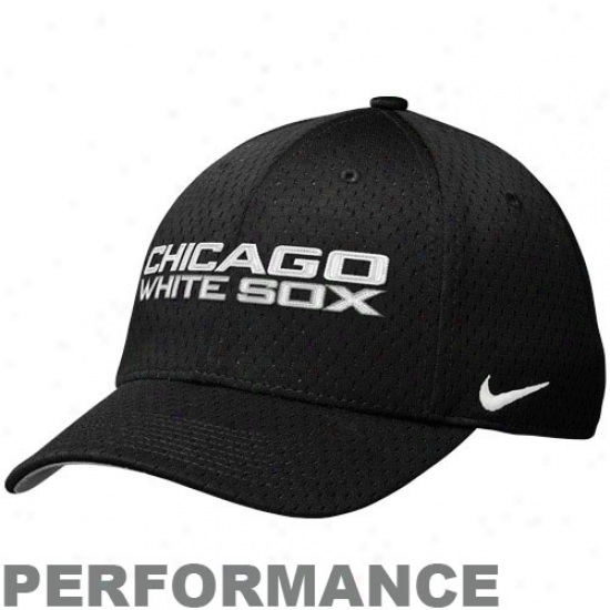 Nike Chicago White Sox Legacy 91 Mesh Swoosh Flex Fit Performance Hat - Black